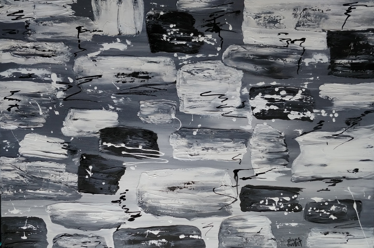 MONOCHROME BRICKS